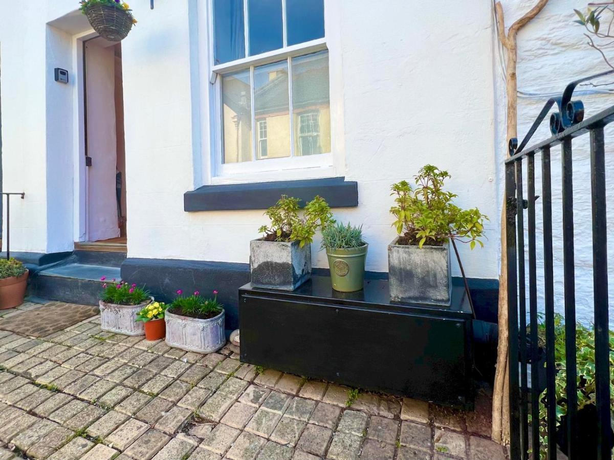 Pass The Keys 64 Church Street Characterful 2-Bed Cottage In The Heart Of Town Kingsbridge  Exterior foto